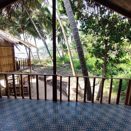 Sea Front Cottage Little Khola Cola 外观 照片