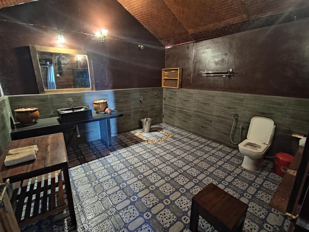 Sea Front Cottage Little Khola Cola 外观 照片