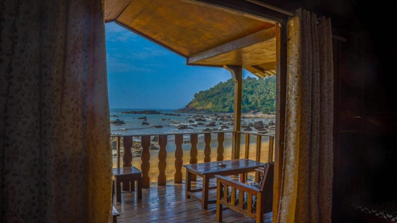 Sea Front Cottage Little Khola Cola 外观 照片